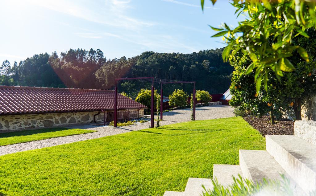 アルコス・デ・ヴァルデヴェス Quinta Do Cerqueiralヴィラ エクステリア 写真