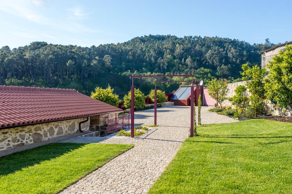 アルコス・デ・ヴァルデヴェス Quinta Do Cerqueiralヴィラ エクステリア 写真