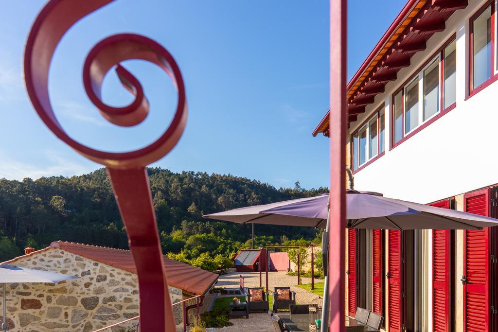 アルコス・デ・ヴァルデヴェス Quinta Do Cerqueiralヴィラ エクステリア 写真