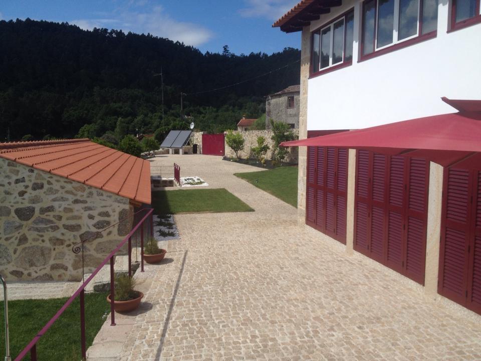 アルコス・デ・ヴァルデヴェス Quinta Do Cerqueiralヴィラ エクステリア 写真